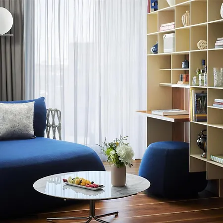 Nh Collection Hotel