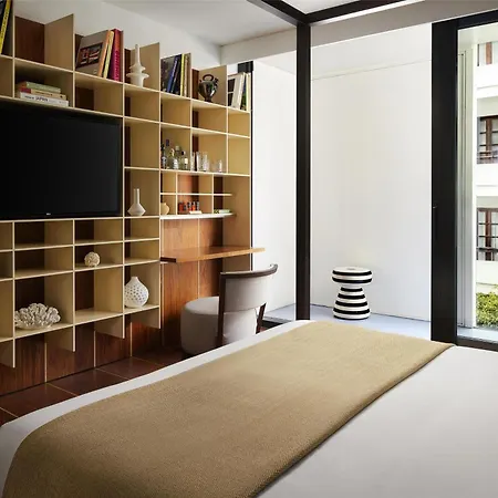 Nh Collection Hotell 5*