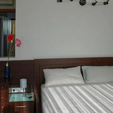 Can Burgos Villa *