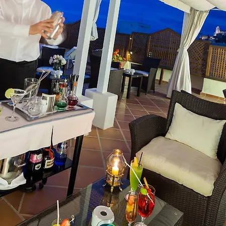 Hotel Royal Plaza