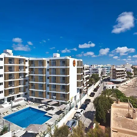 Ryans - Only Adults Aparthotel