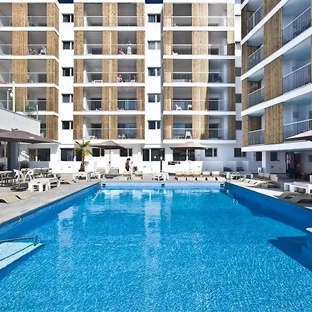Ryans - Only Adults Aparthotel Ibiza città