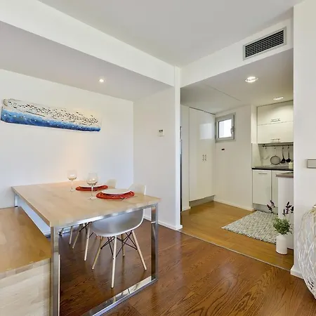 Ikebana Apartment