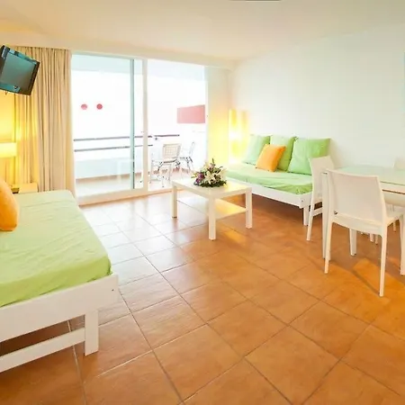 Llobet Aparthotel 3*