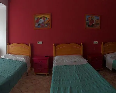 Colours Hotel *