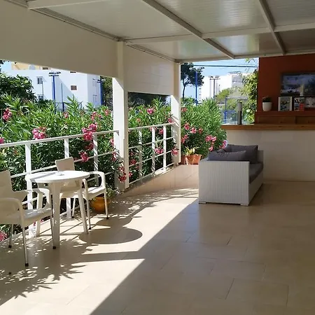 Aparthotel Vista Al Puerto San Antonio (Ibiza)
