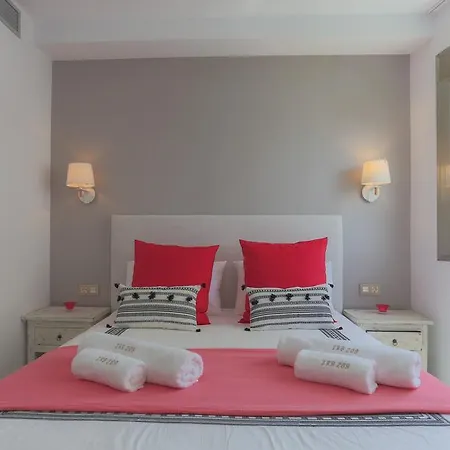 Royal Apartment
