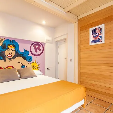 Ten Hostel Ibiza città