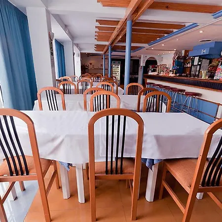 鲁克斯马尔公寓酒店