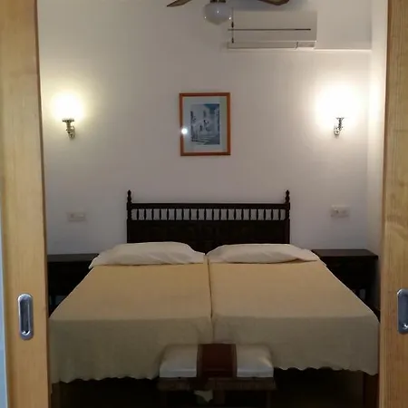 Aparthotel Vista Al Puerto San Antonio (Ibiza)