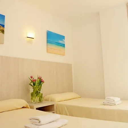 Avenida - Mc Hotel Ibiza-stad