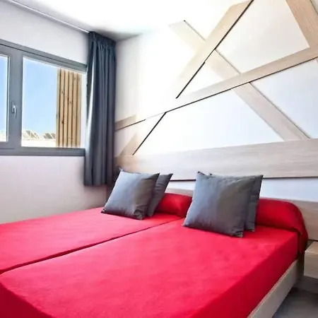 Ryans - Only Adults Aparthotel 3*