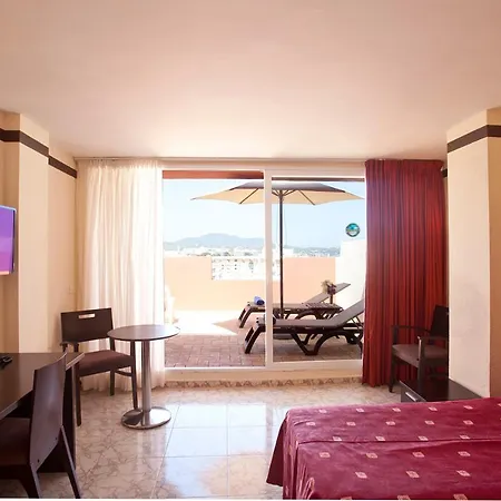 Fergus Paraiso - Adults Only Ibiza città