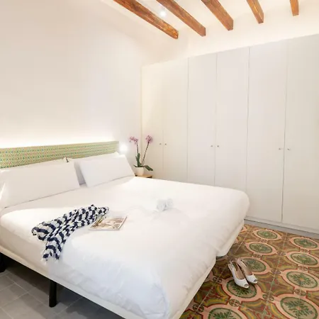 Es Palauet Brandnew One In Center Apartment *