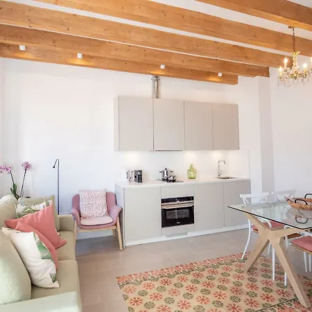 Es Palauet New Duplex In Center With Dalt Views Ibiza-Stadt