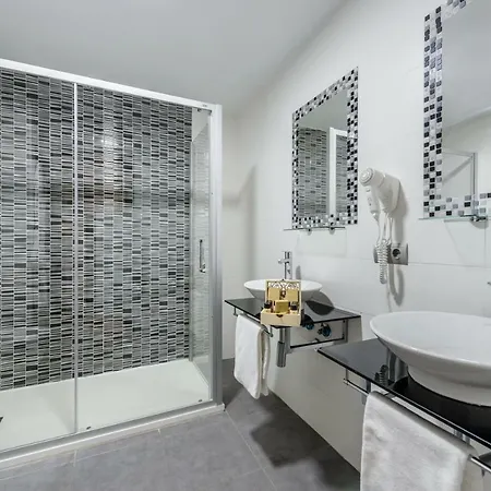 Vibra Lei Ibiza - Adults Only