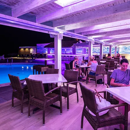 Sal Rossa * Ibiza Town