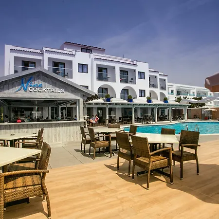 Sal Rossa Ibiza Town