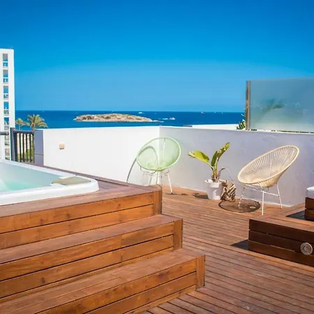 Royal Beach Luxury