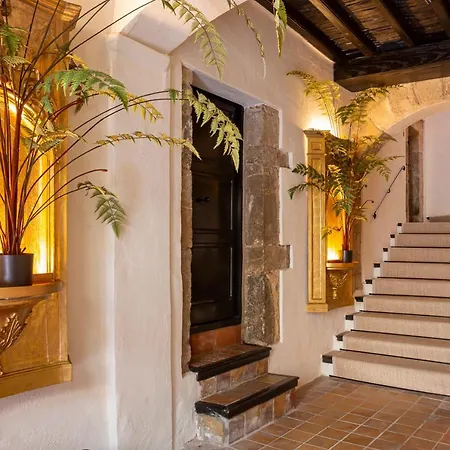 Hotel La Torre Del Canonigo - Small Luxury Ibiza Town