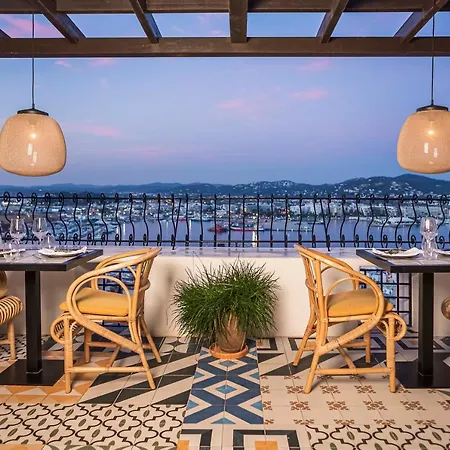 La Torre Del Canonigo - Small Luxury 4*