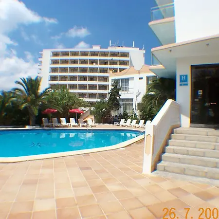 Neptuno Hotel 3*