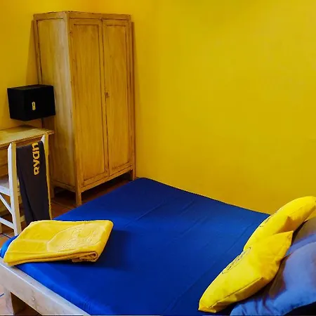 Ten Hostel