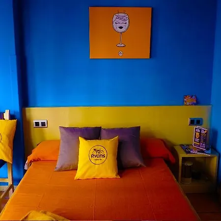 Ten Hostel Hostel
