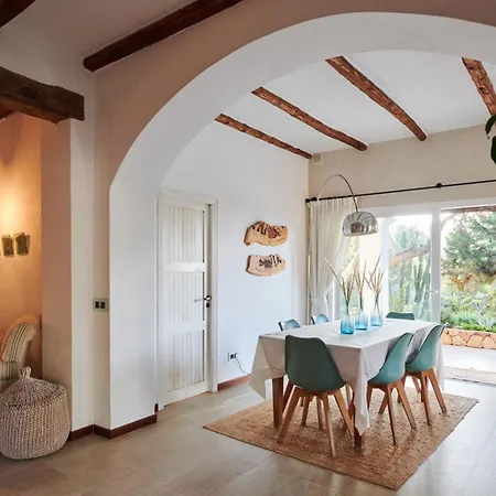 Lilita House *