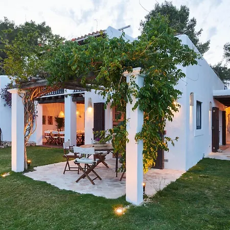 Lilita House Holiday home *