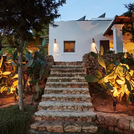 Lilita House *