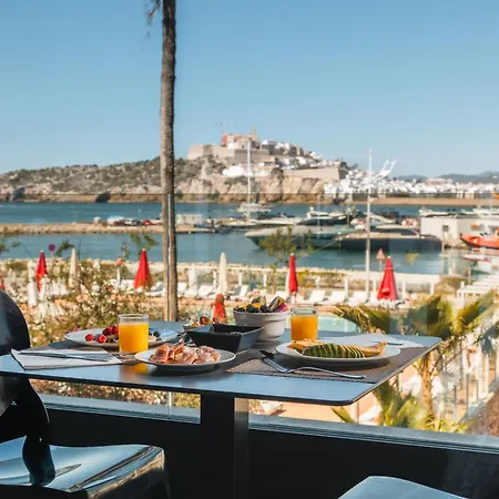 Corso & Hotell 4*