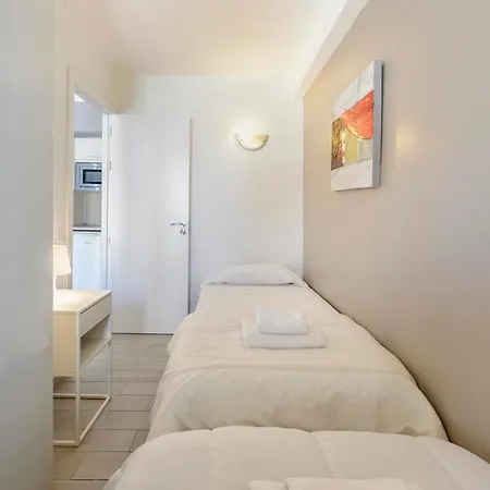 Apartamento Esmeralda *
