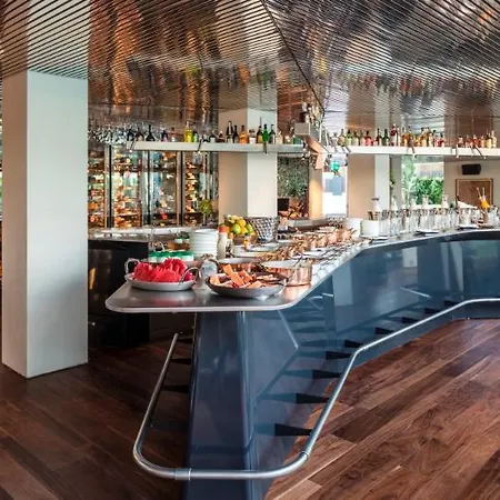 Nh Collection Hotel