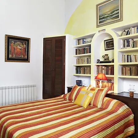 El Corsario Hotel