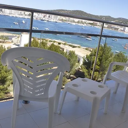 Neptuno Hotel 3*