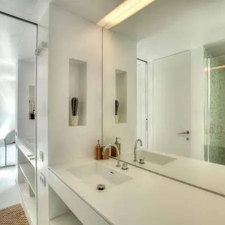 Appartement Patio Blanco Luxury *