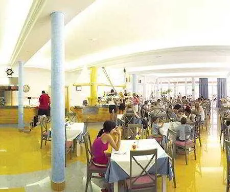 Sol Bay Apartahotel 2*