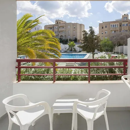 Sol Bay Apartahotel 2*