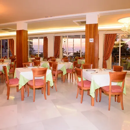 Neptuno Hotel
