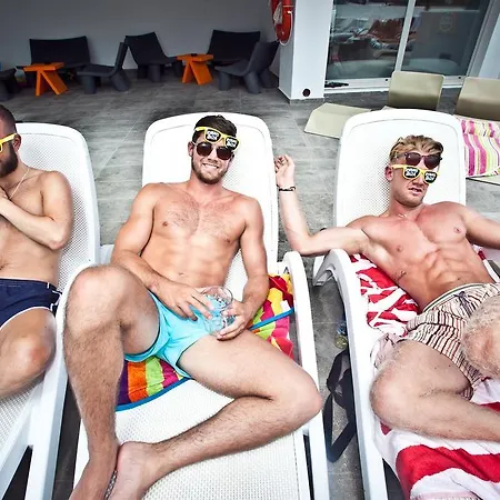 Aparthotel Ryans - Only Adults Ibiza